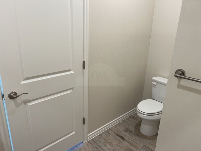 Building Photo - 5102 Rose Petal Ct