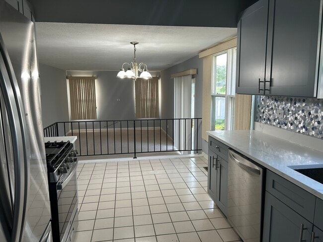 Building Photo - 1312 Darlington Ct