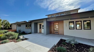 Building Photo - Exceptional New Construction Single-Level ...