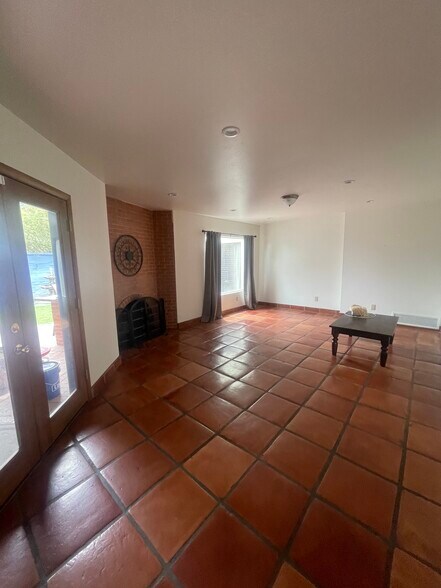 Building Photo - 2641 N Camino Valle Verde