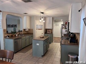 Building Photo - 15234 Redbird Mnr