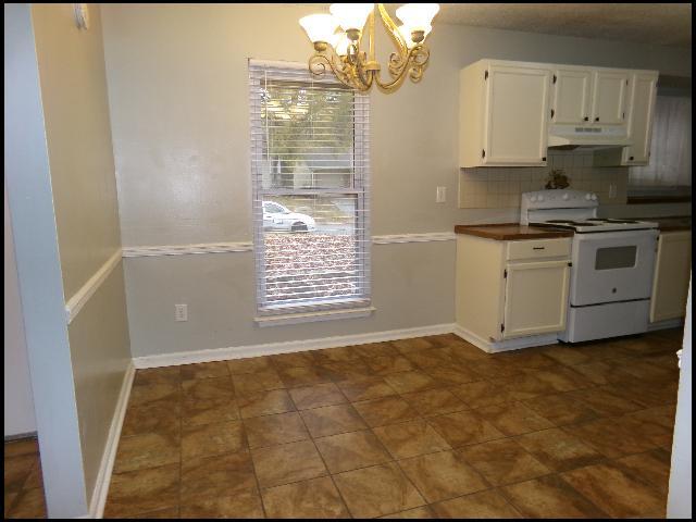 Building Photo - 12415 Goldleaf Dr