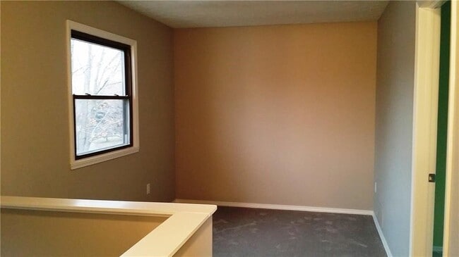 Building Photo - 22 Partridgeberry Way