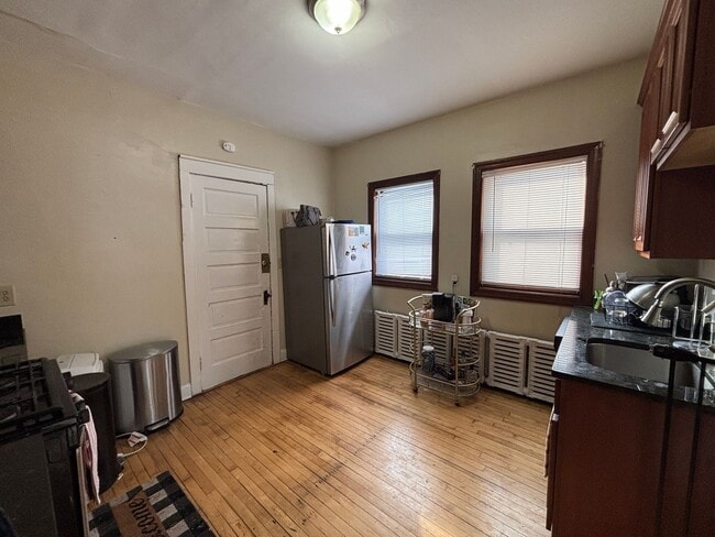 Building Photo - 2944 N Maryland Ave