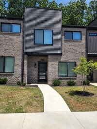 Building Photo - 56 Zentry Pl