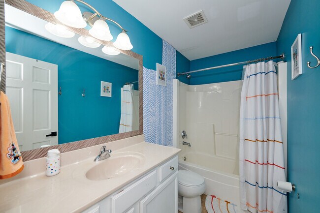 Building Photo - 26300 W Chatham Dr