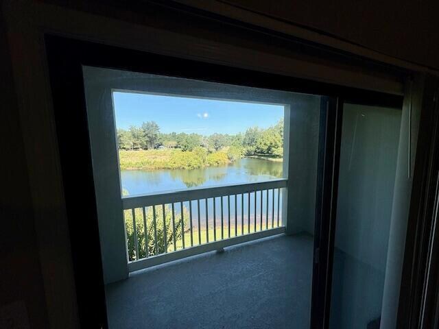 Building Photo - 406 Westlake Ct