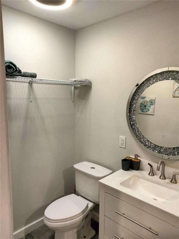 Building Photo - 2130 Keheley Dr