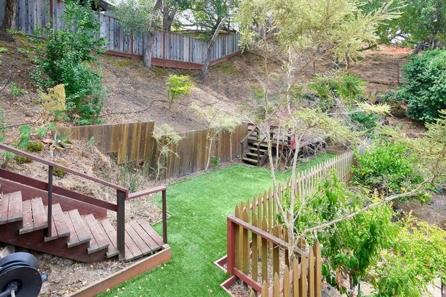 Building Photo - For Rent: Spacious Belmont Home with Upgra...