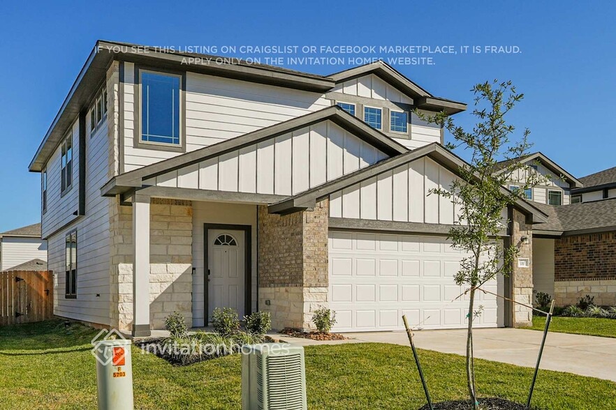 Building Photo - 5707 Daphne Dr