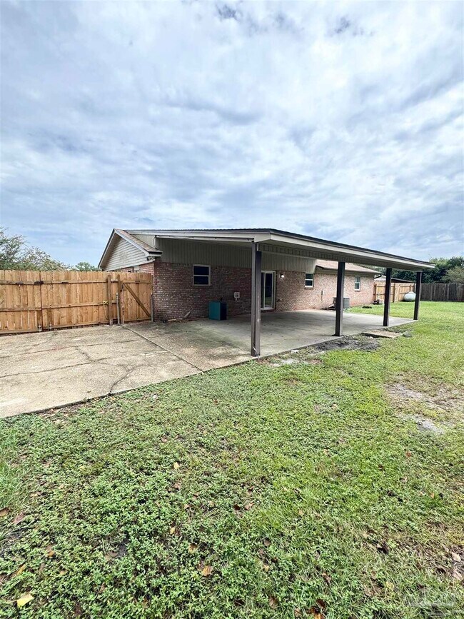 Building Photo - 9037 El Matador Dr