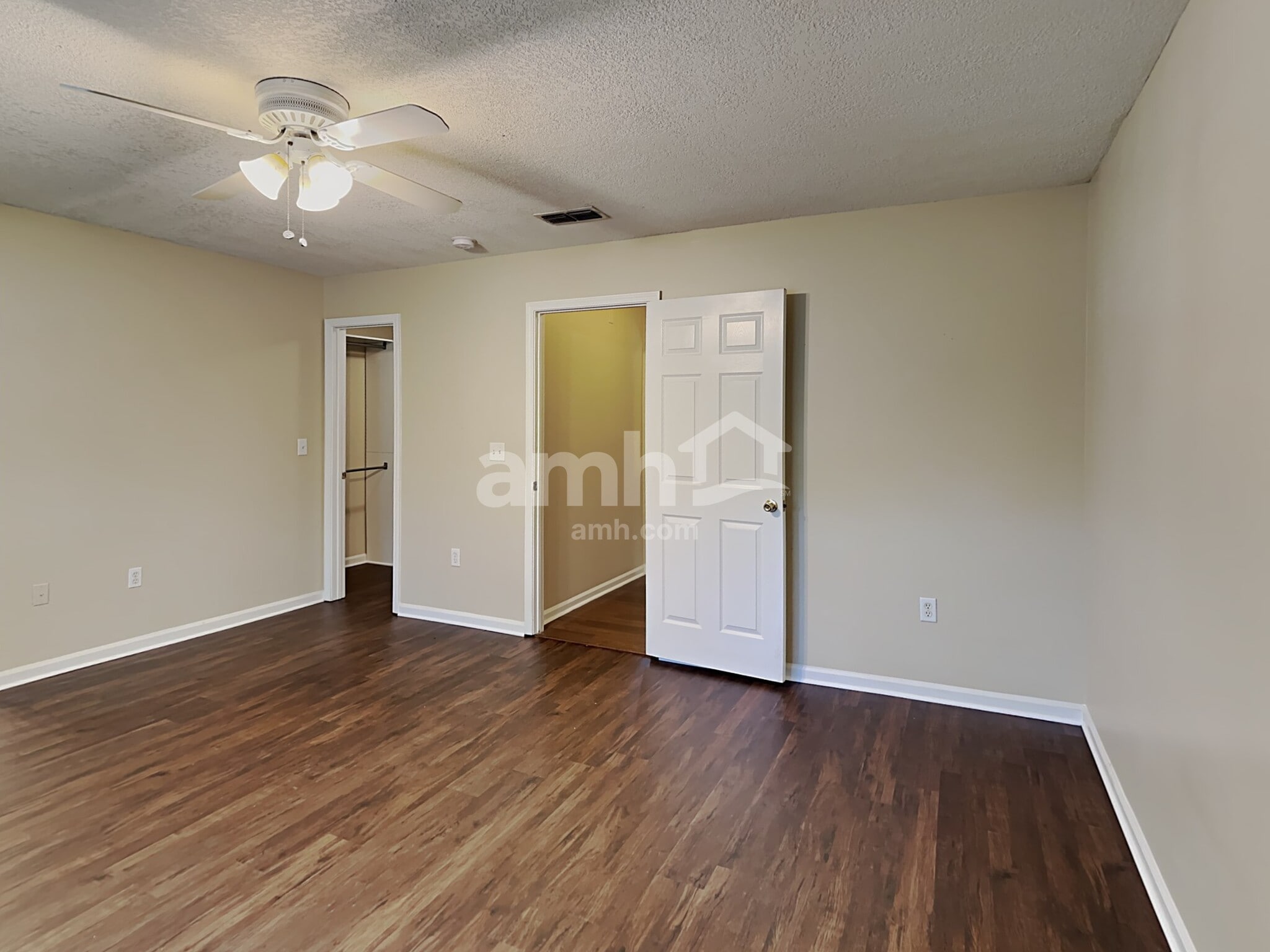 Building Photo - 4316 Hanging Moss Dr