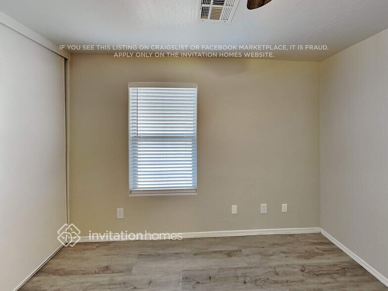 Building Photo - 1942 E Andalusian Loop