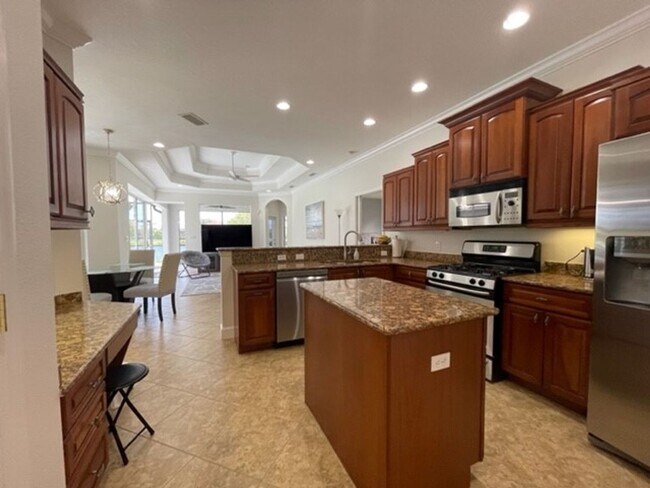 Building Photo - Osprey, FL 4BR/3BA Single Family Pool Home