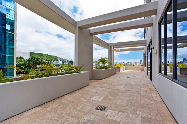 Building Photo - Private and Secure!! The Pinnacle Honolulu