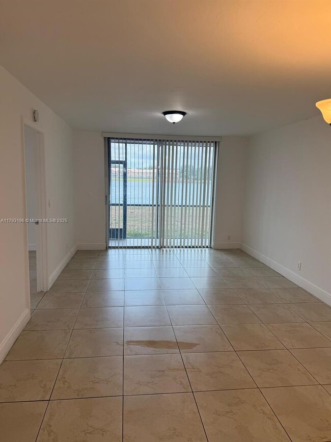 Building Photo - 8710 N Sherman Cir