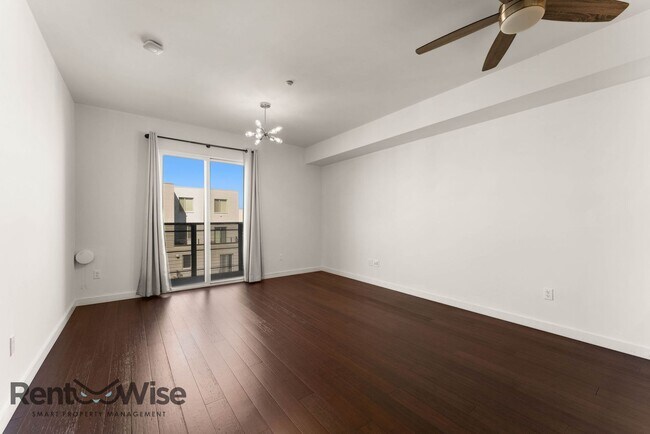 Building Photo - 50 Jerrold Ave