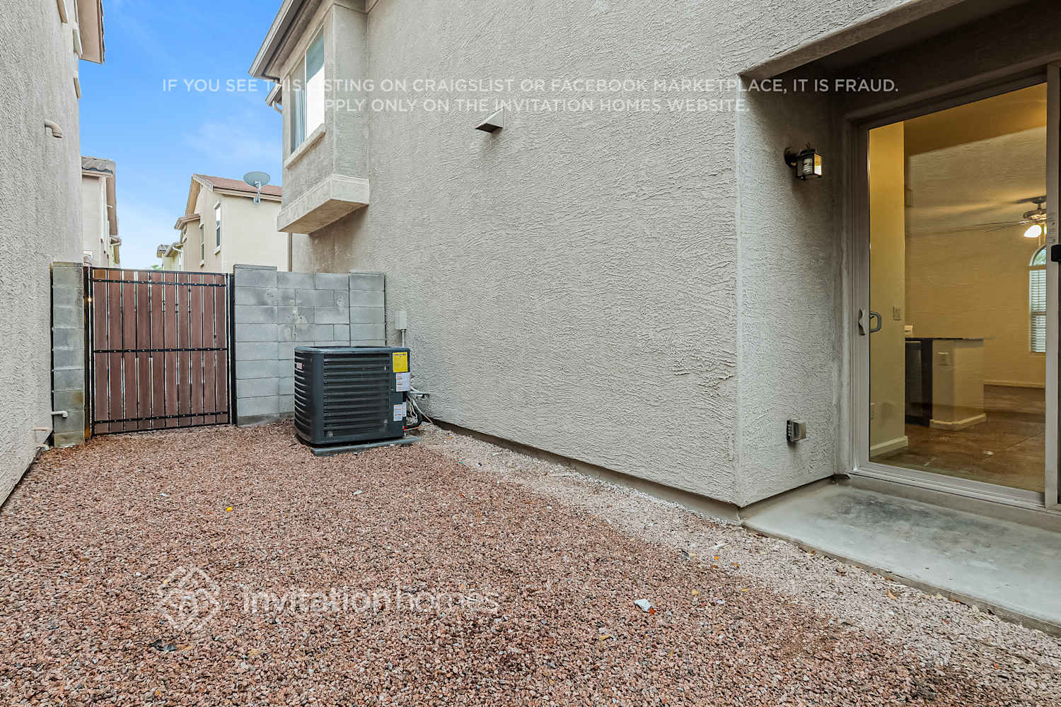 Building Photo - 1481 S Colt Dr