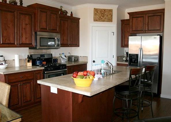 Building Photo - Spacious & Beautiful Home in Great Locatio...