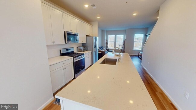 Building Photo - 3485 Cormorant Dr