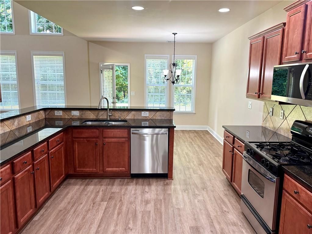 Building Photo - 3606 Rosecliff Trace NE