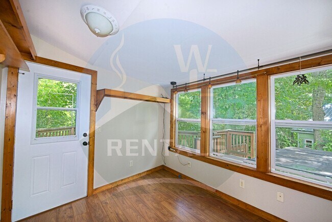 Building Photo - 84 Loveland Vis