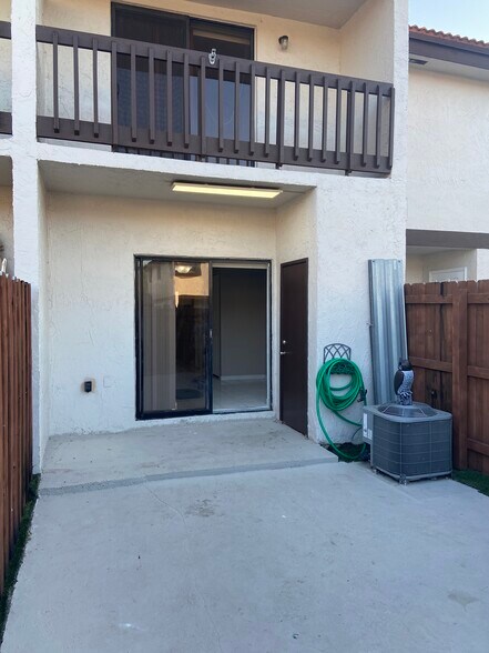 Building Photo - 13315 SW 58th Ter