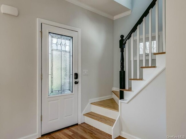 Building Photo - 232 Franklin Ave