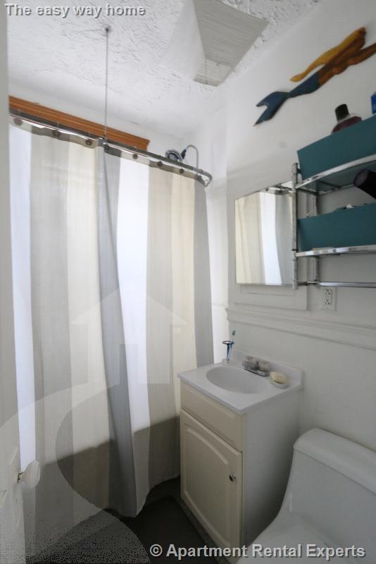 Building Photo - 99 Hancock St