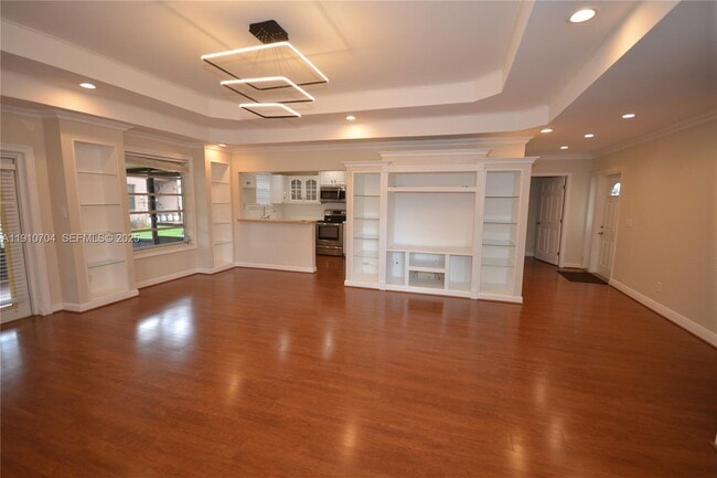 Building Photo - 2119 Nova Village Dr