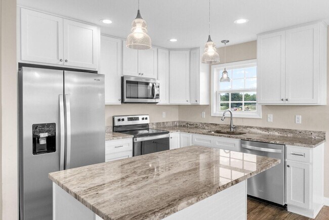 Building Photo - 2048 Partridge Wy