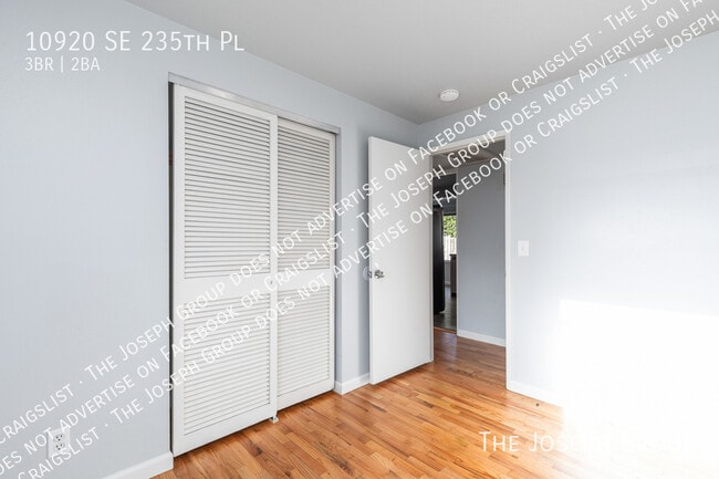 Building Photo - 10920 SE 235th Pl