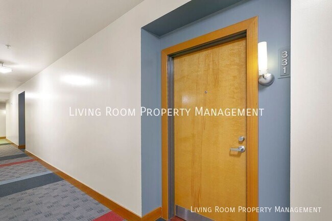 Building Photo - 2335 NW Raleigh St