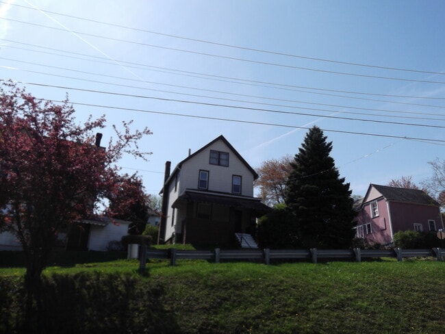 Building Photo - 107 Glenn Ave