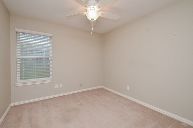 Building Photo - 4522 Wavertree Dr