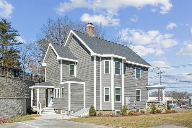 Building Photo - 3 Wainwright Rd