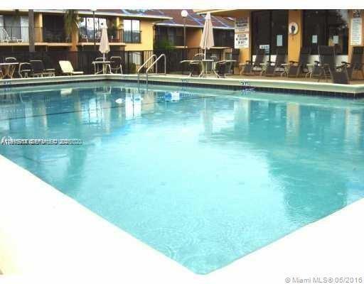 Building Photo - 5921 Washington St