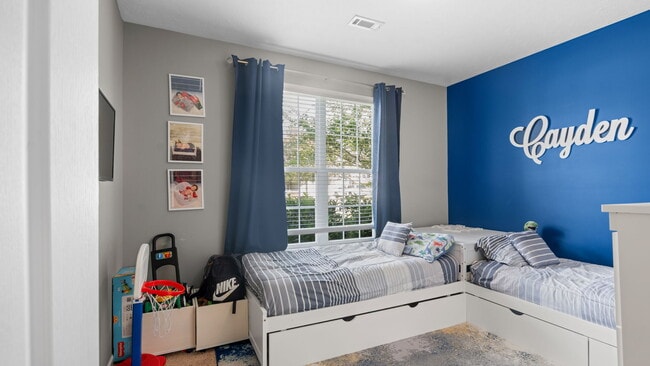 Building Photo - 807 Oshields Ct