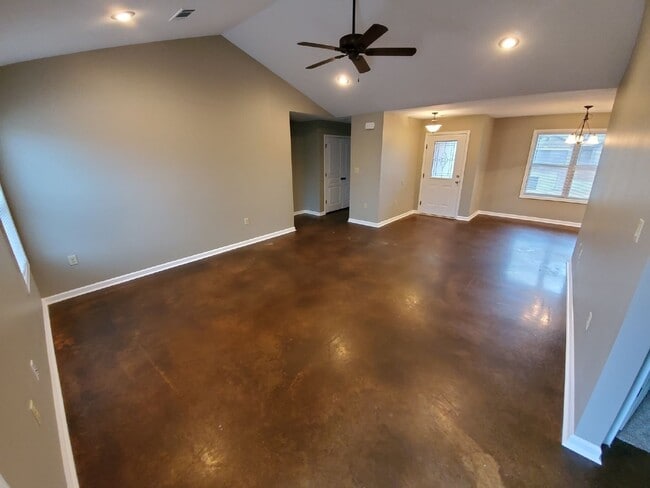 Building Photo - 442 Wildwood Point