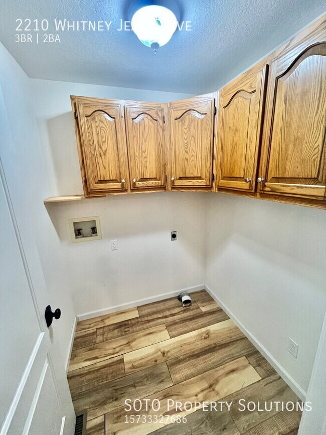 Building Photo - 2210 Whitney Jean Dr