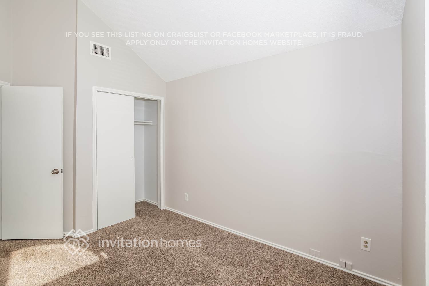 Building Photo - 948 Sylvan Creek Dr