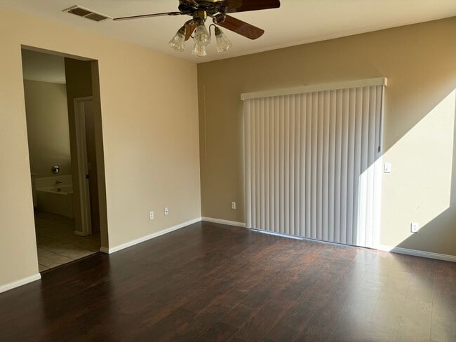 Building Photo - Beautiful 4 bedroom home soon available for rent!