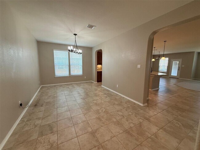 Building Photo - 334 Reunion Ln