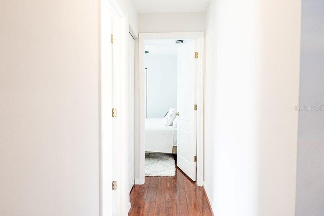 Building Photo - 1282 Paradise Lake Dr