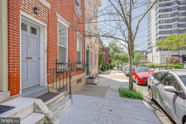 Building Photo - 523 N 20th St