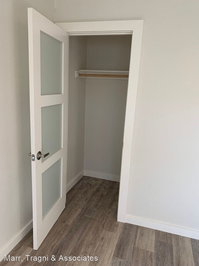 Building Photo - 1 br, 1 bath House - 5848 Kingsley Circle