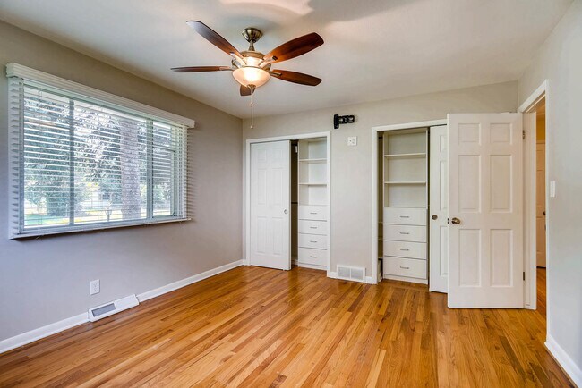 Building Photo - 1667 S Milwaukee St