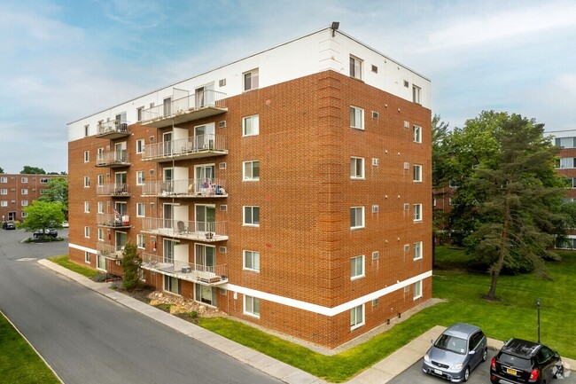 Building Photo - 101 Lafayette Rd