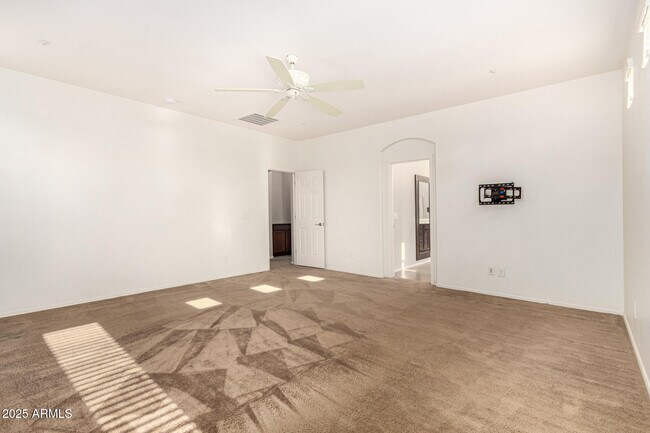 Building Photo - 12800 N 93rd Dr