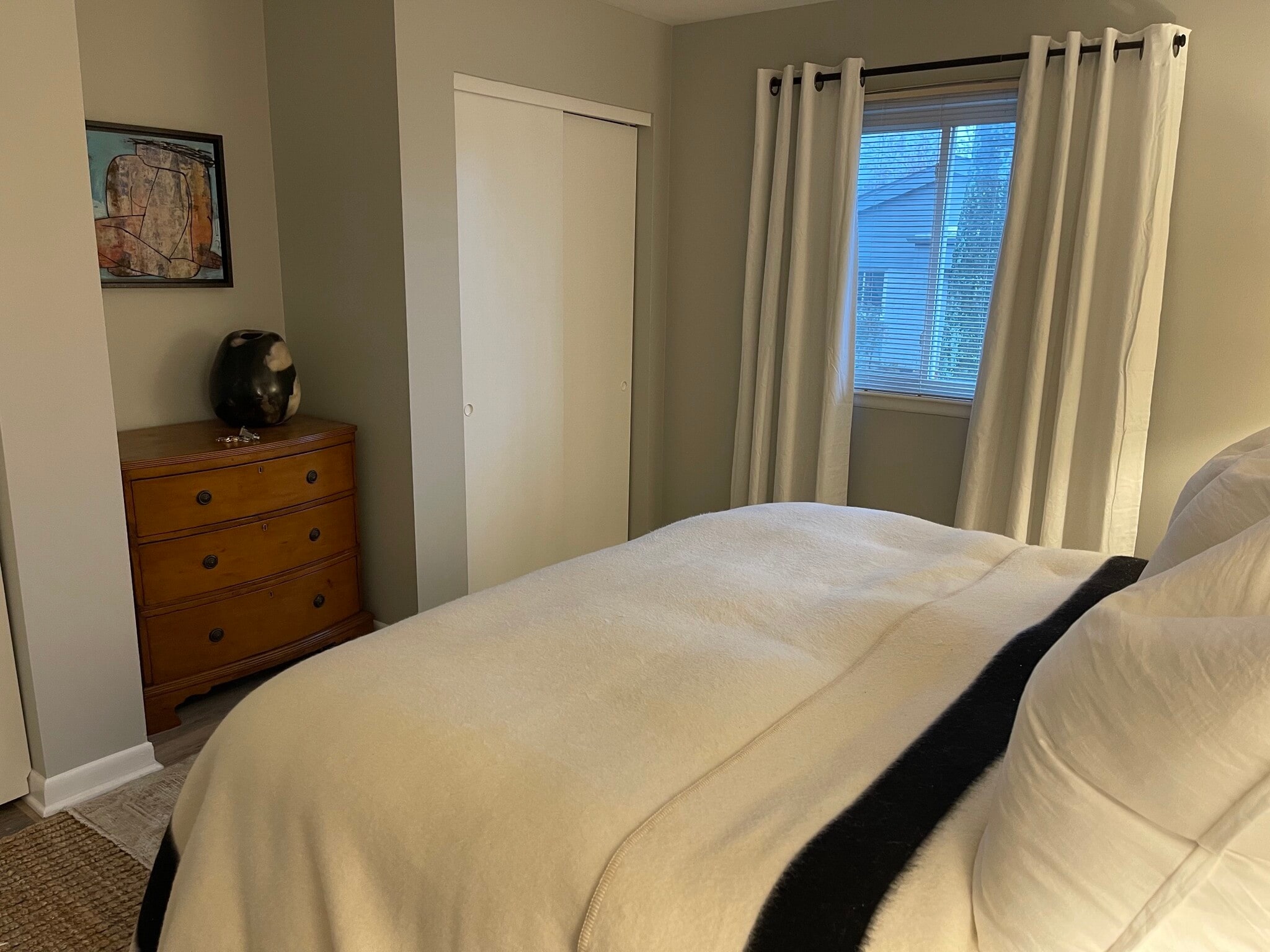 2-bedroom - 1900 Richard Jones Rd